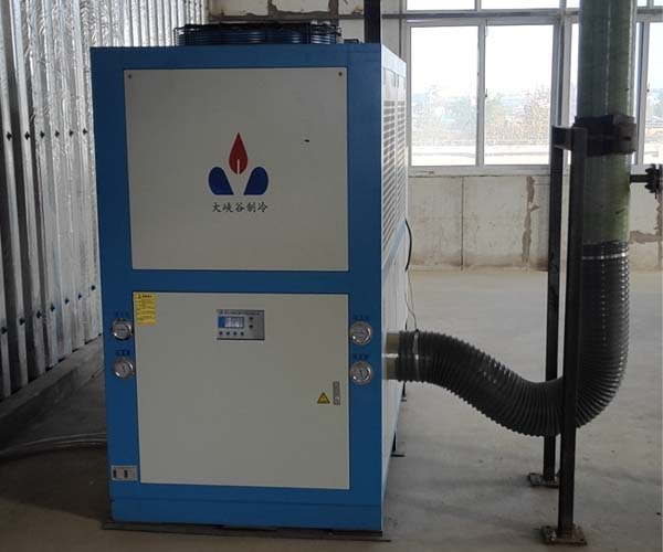 吹膜冷风机使用现场